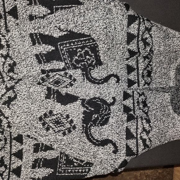 Est.1946 Elephant Print Sweater in Gray and Black - Picture 2 of 5